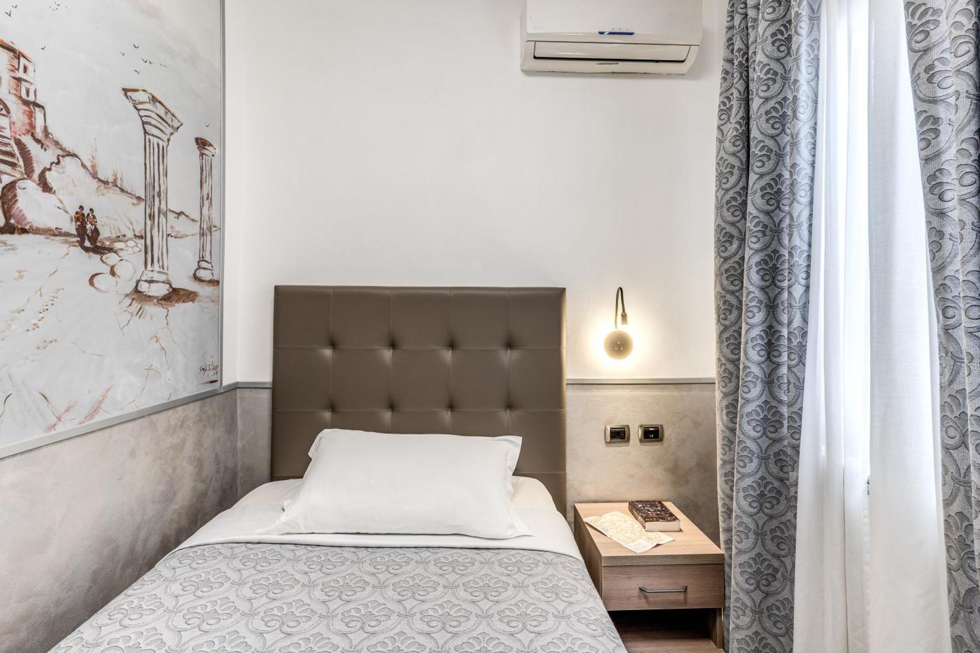Hotel Centro Cavour Roma Exterior foto