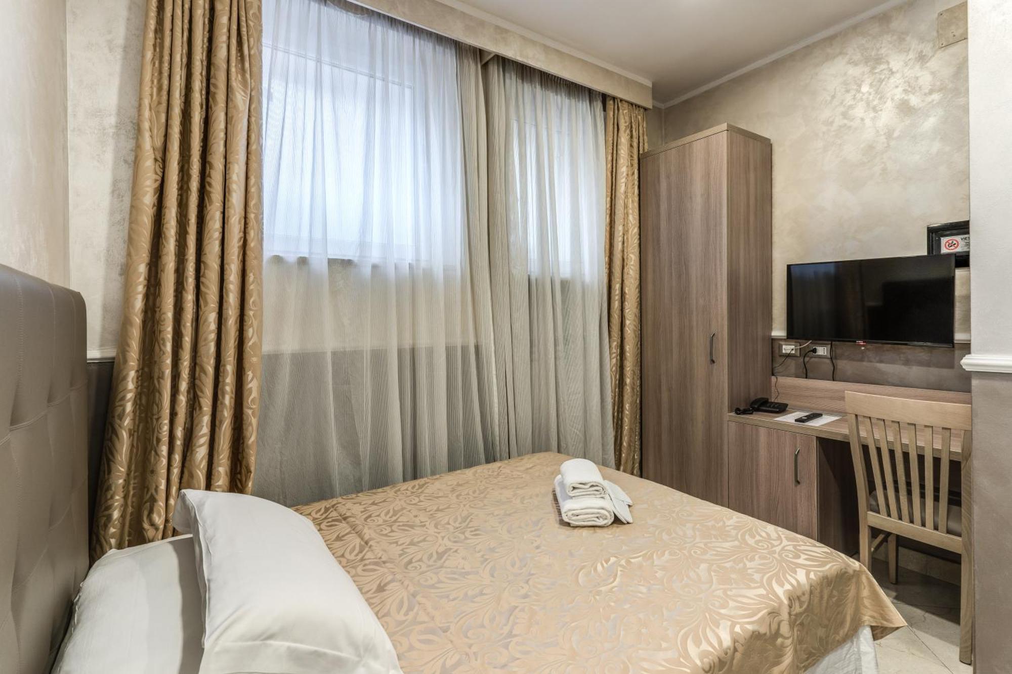Hotel Centro Cavour Roma Exterior foto